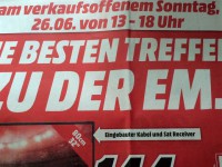 Fernseher mit eingebauter Kabel